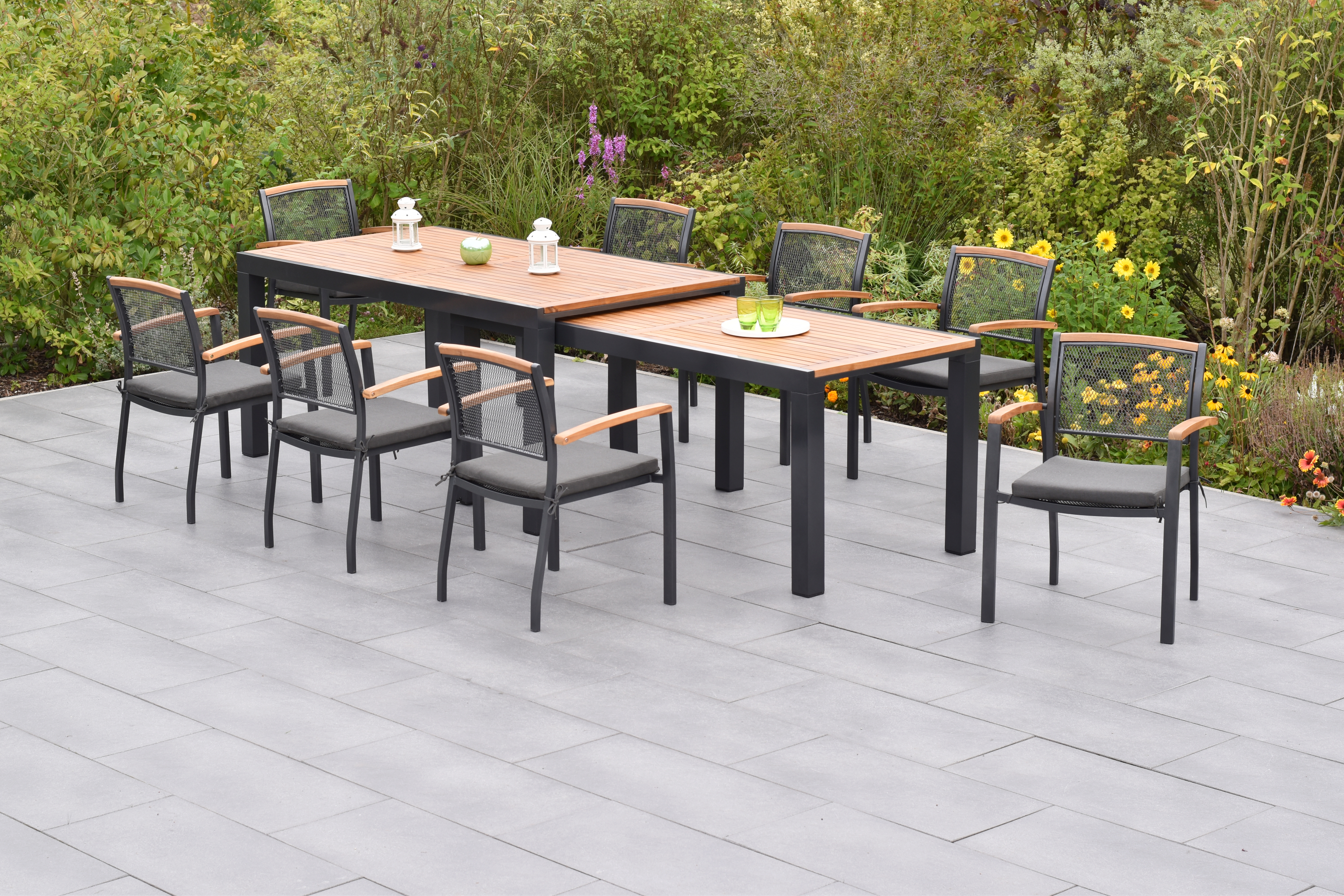 50795-800-1 Tilos Gartenmöbel Set 17tlg., 8 Stapelsessel, 8 Sitzkissen, Flex Ausziehtisch