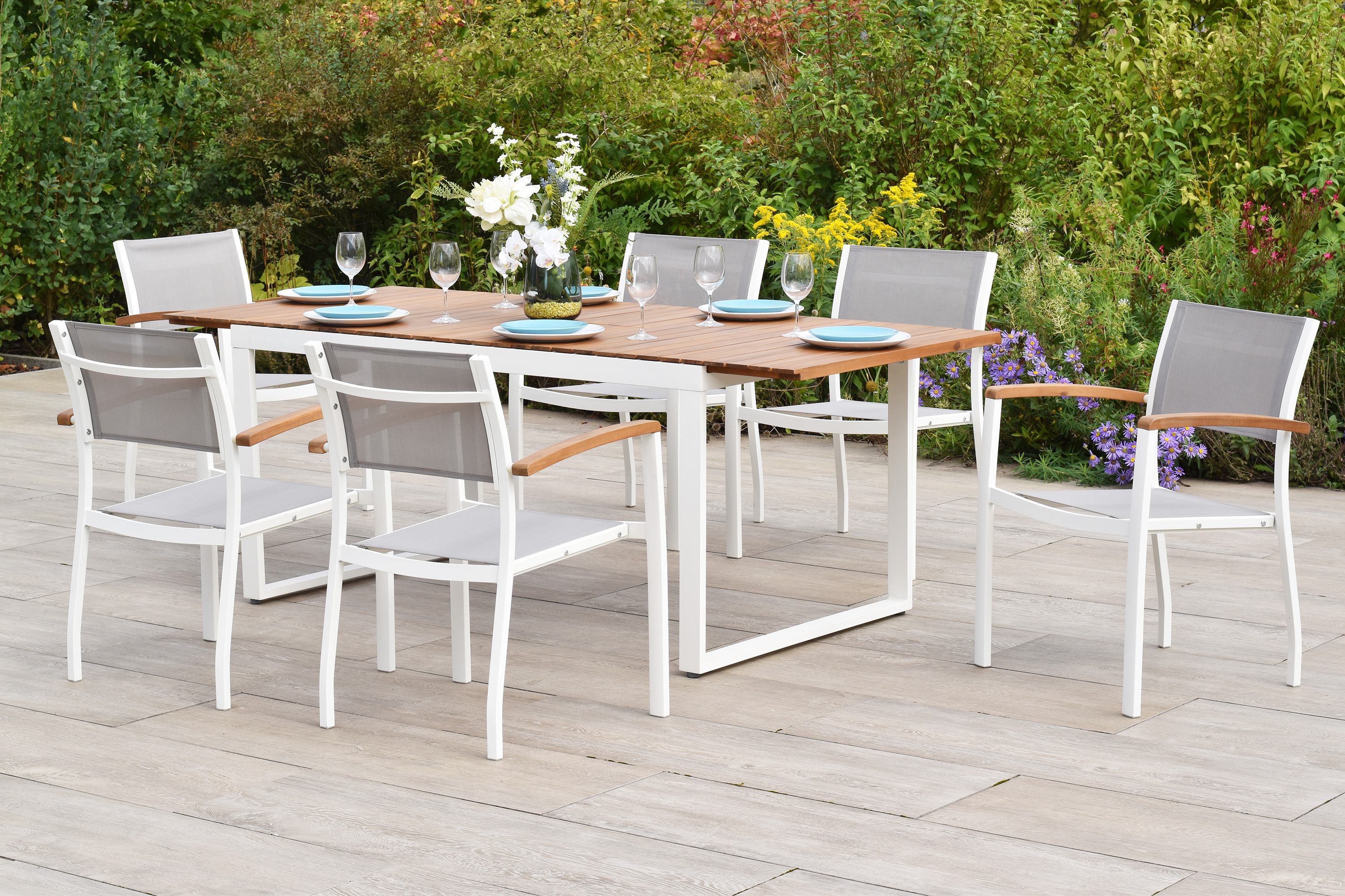 Naxos Gartenmöbel Set 7tlg., 6 Stapelsessel, Ausziehtisch 150 (200) x 90 cm, weiß