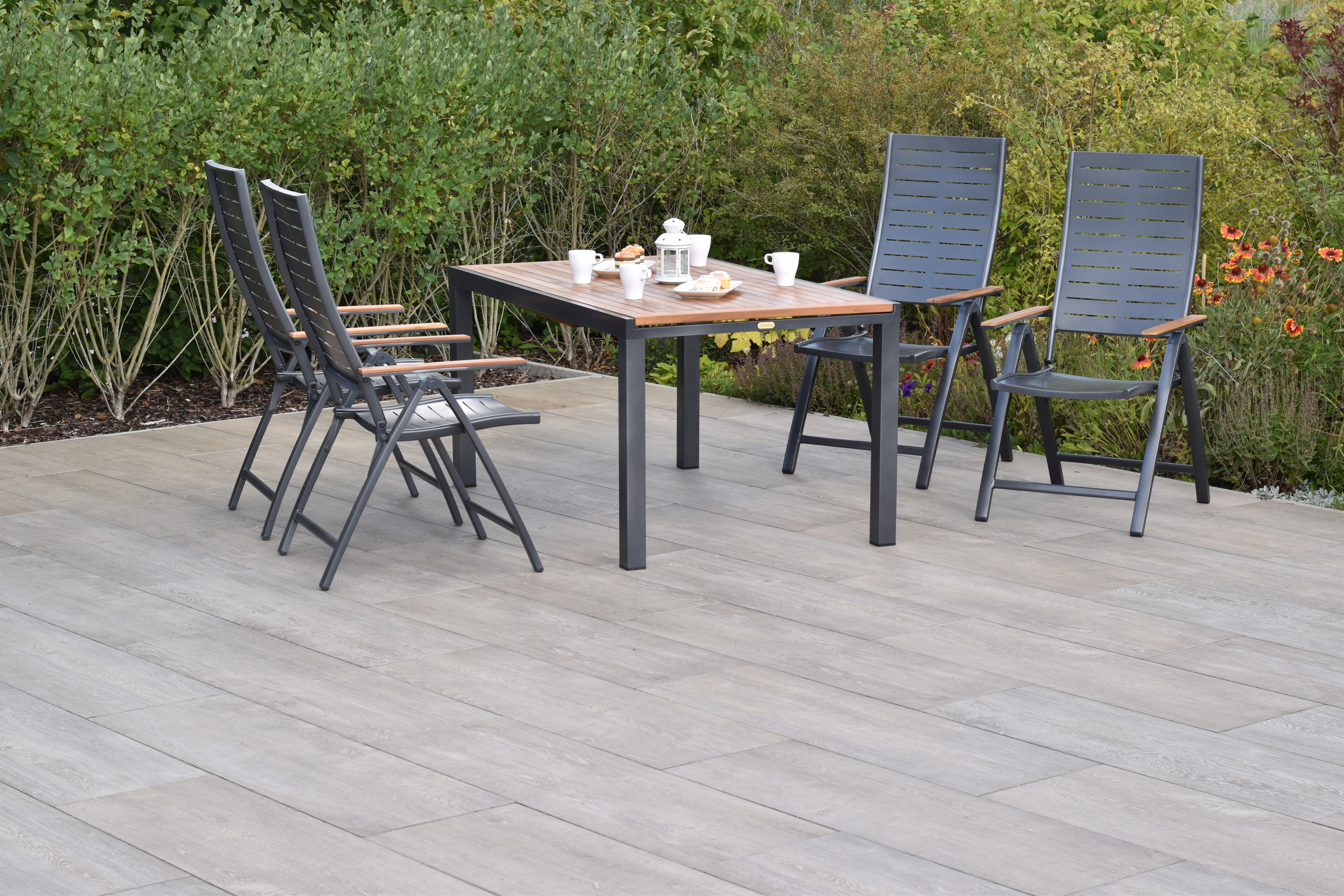 Tinos Gartenmöbel Set 5tlg., Klappsessel & Ausziehtisch