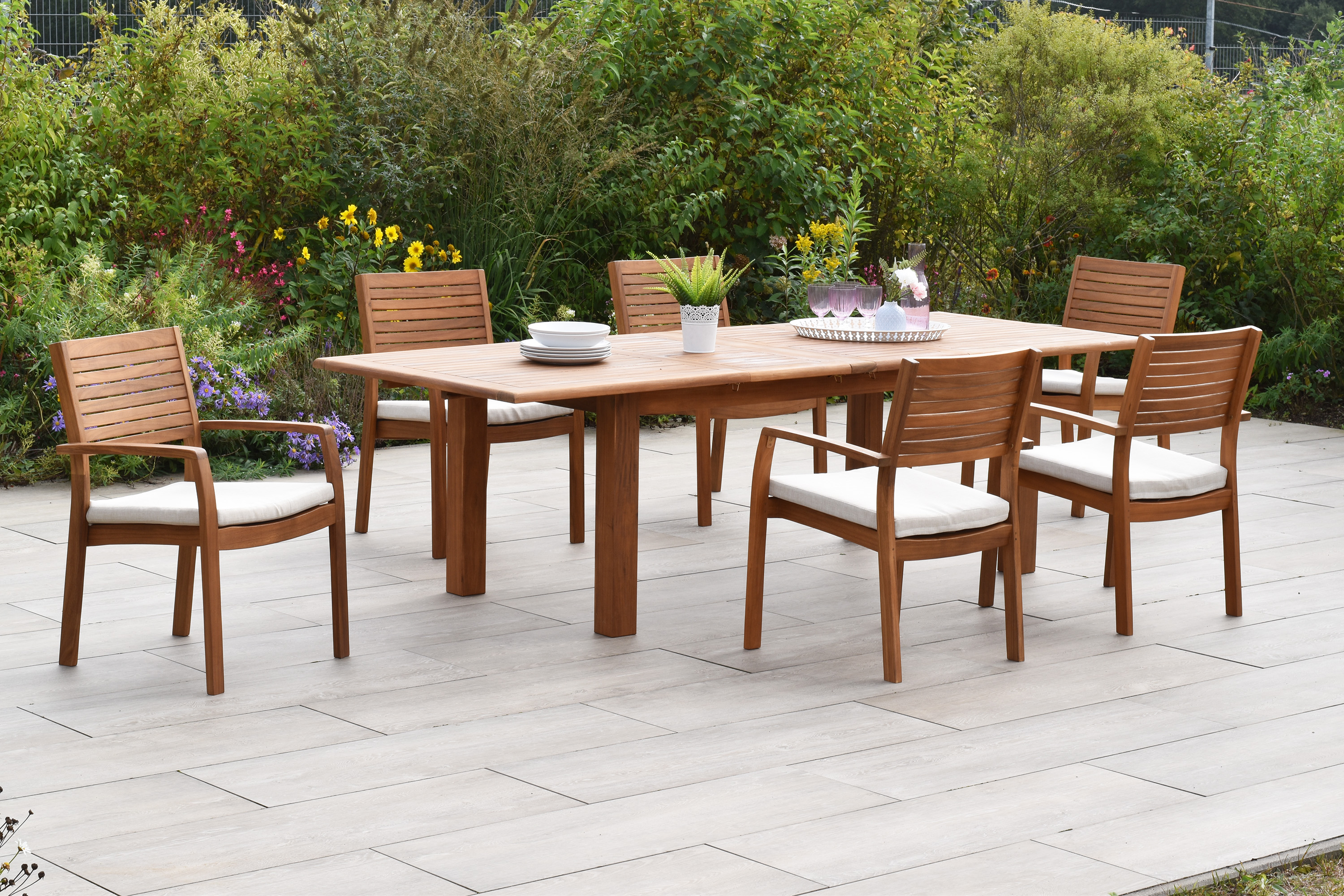 Batavia Gartenmöbel Set 13tlg., 6 Stapelsessel, 6 Auflagen, Doppelausziehtisch 180 (220/260) x 100 cm, Akazie