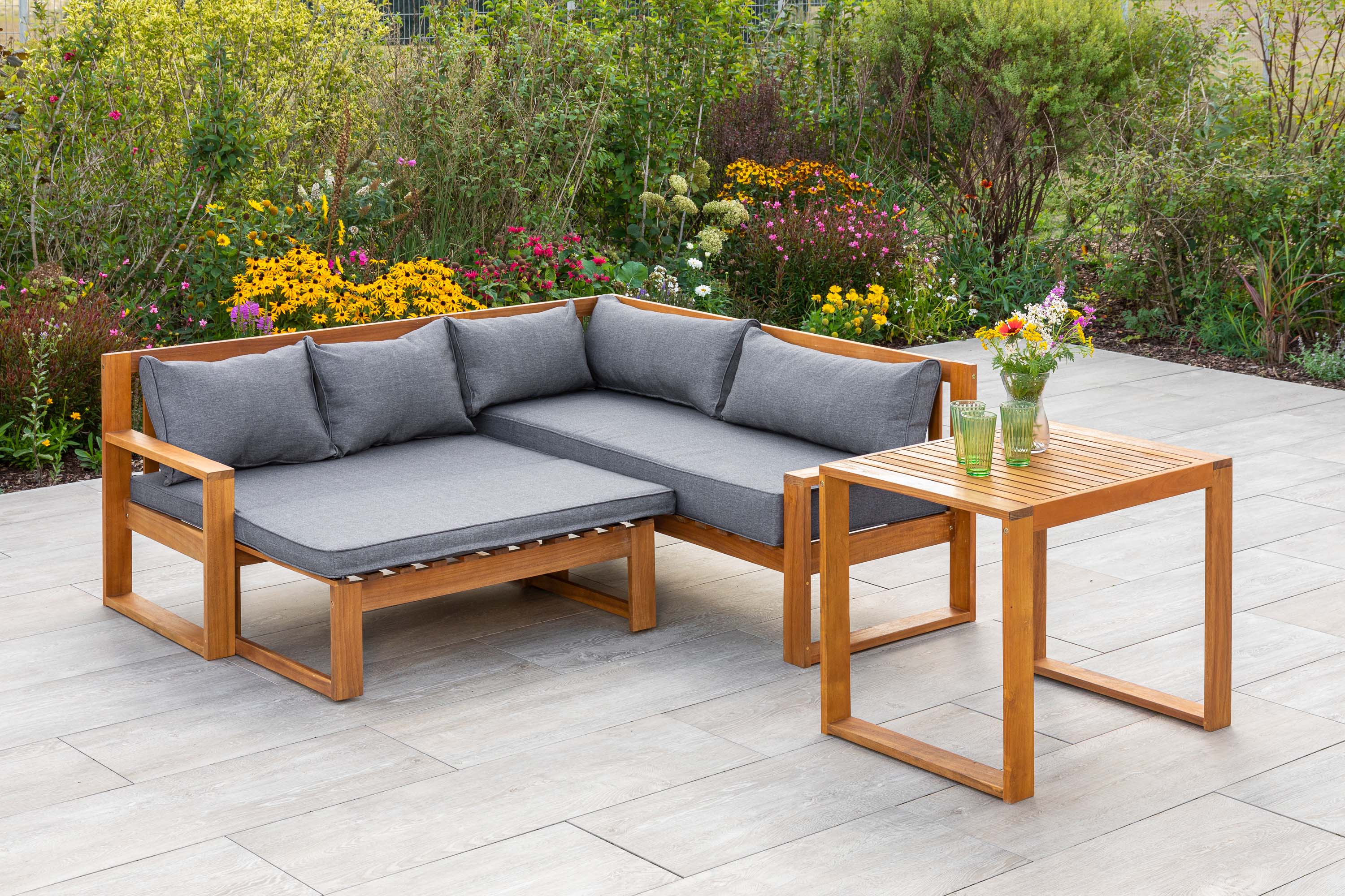 Merida Garteneckset, ausziehbare Sitzbank, inkl. Auflagen, Tisch 80 x 60 cm Merida Garteneckset, ausziehbare Sitzbank, inkl. Auflagen, Tisch 80 x 60 cm