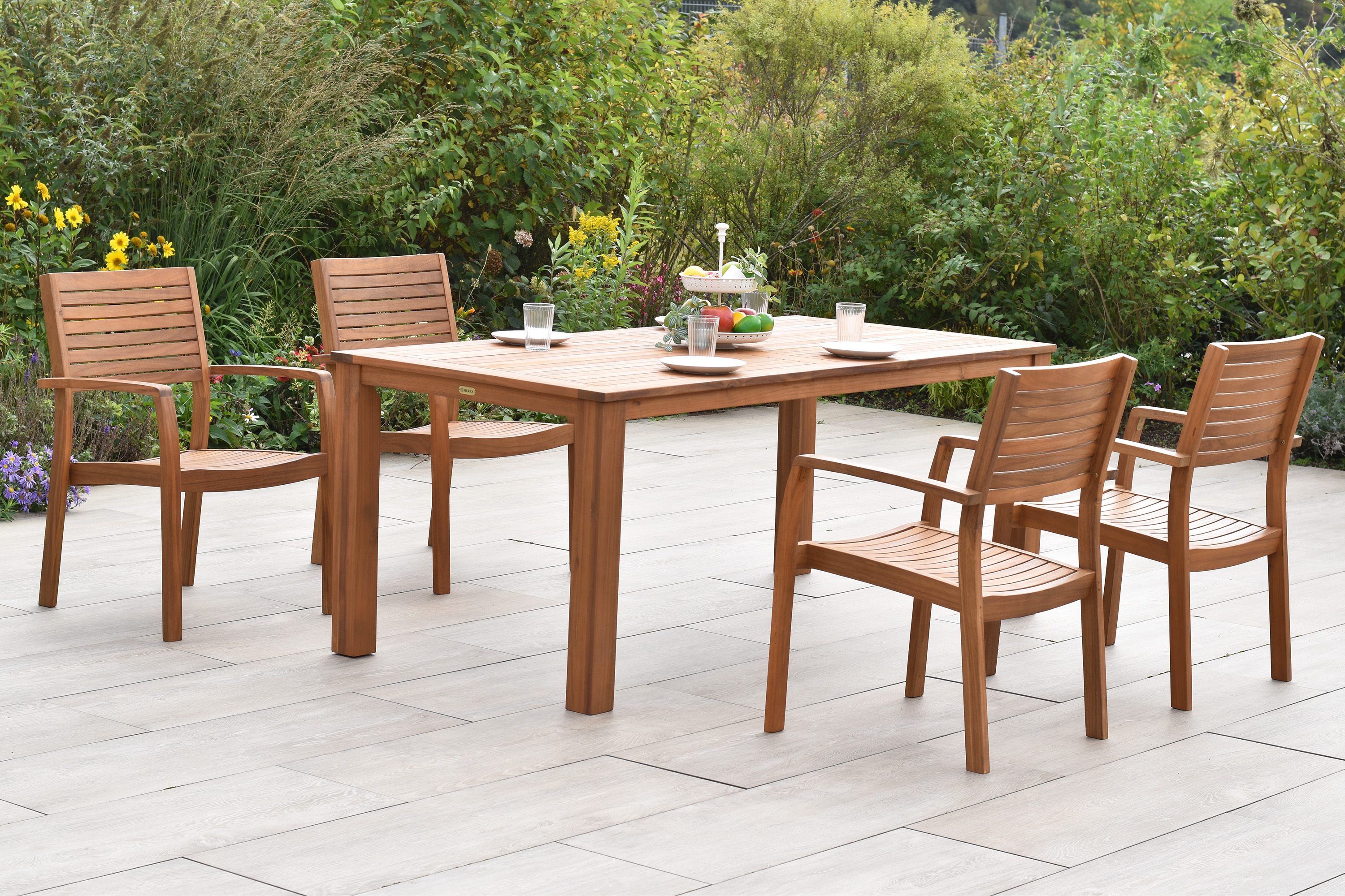 Batavia Gartenmöbel Set 5tlg., 4 Stapelsessel, Tisch 185 x 90 cm Batavia Gartenmöbel Set 5tlg., 4 Stapelsessel, Tisch 185 x 90 cm