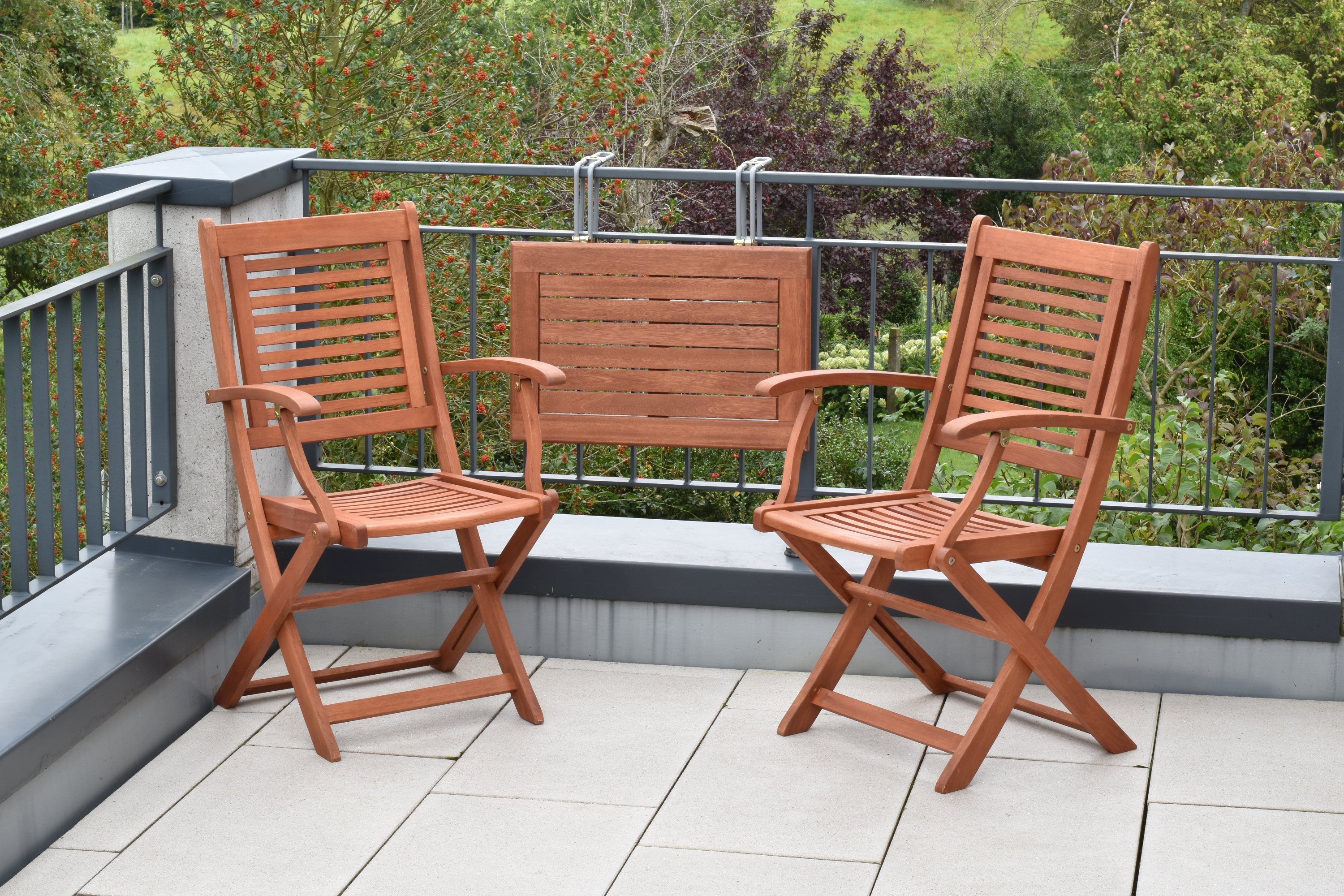 Cordoba Set 3tlg., 2 Klappsessel, Balkonhängetisch, Eukalyptus Cordoba Set 3tlg., 2 Klappsessel, Balkonhängetisch, Eukalyptus