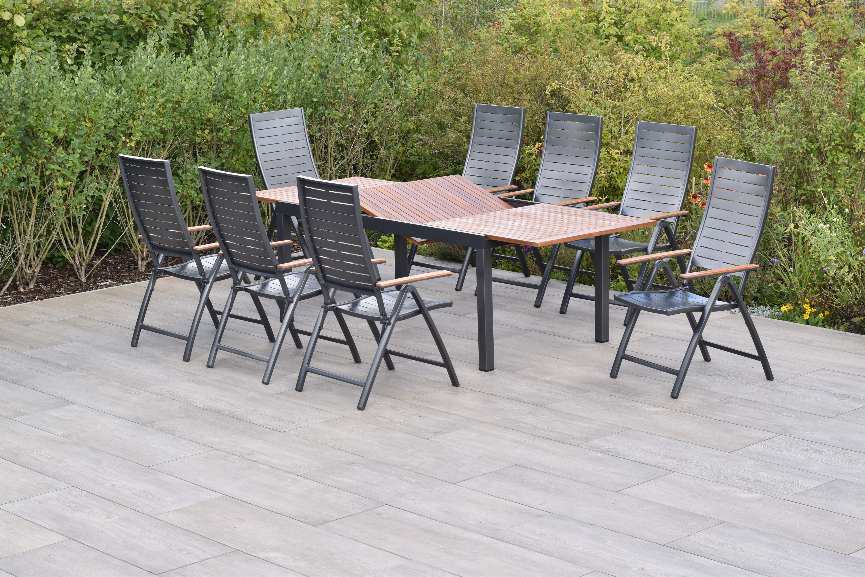 Tinos Gartenmöbel Set 17tlg., Klappsessel & 180 (250) x 100 cm